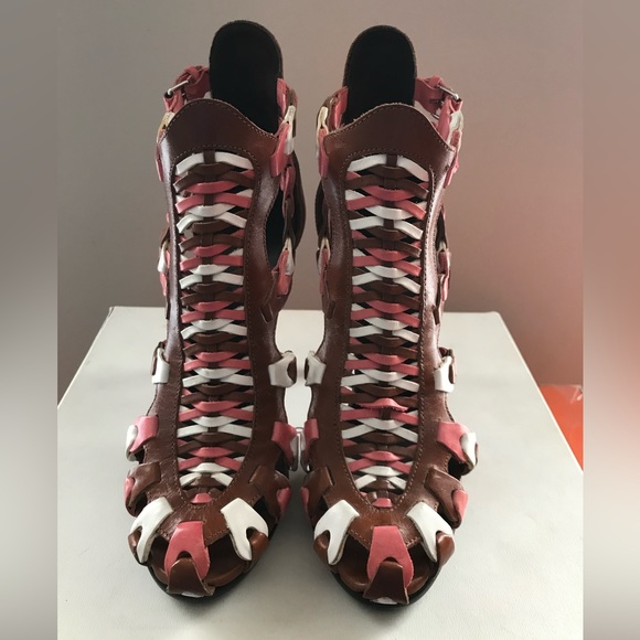 BALENCIAGA gladiator heels - Picture 3 of 10